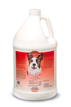 BIO-GROOM Flea & Tick Shampoo Gallon