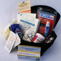 Complete First Aid Kit – 13 Items In A Nylon Case.