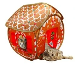 KONG Holiday Play Spaces Bungalow Gingerbread House Cat Toy