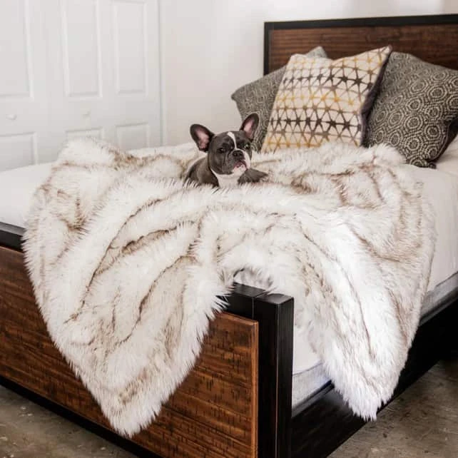 PupProtector Waterproof Throw Blanket White W/Brown Accents Original 6 PupProtector Waterproof Throw Blanket White W/Brown Accents Original - Image 4